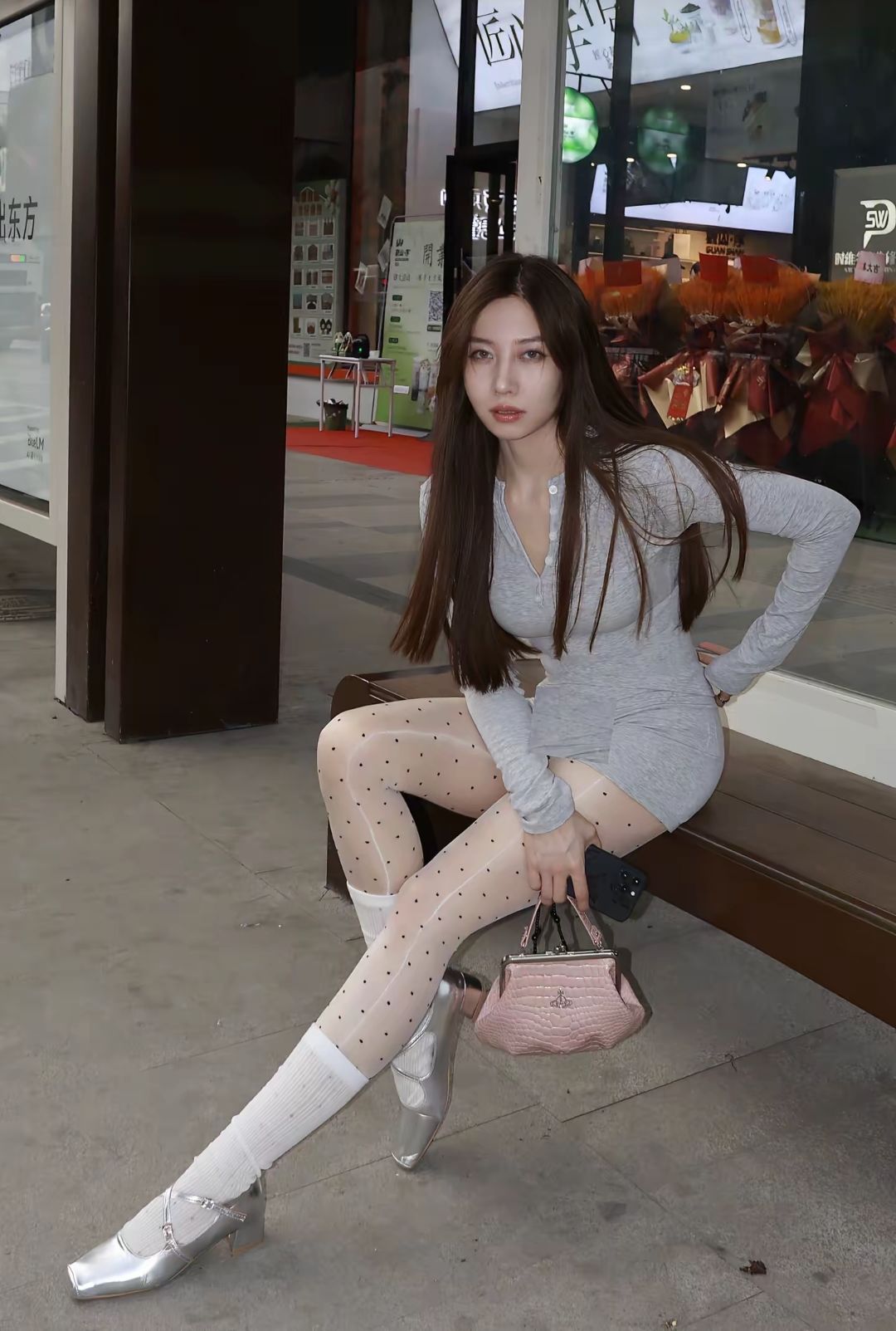 Olivia 1