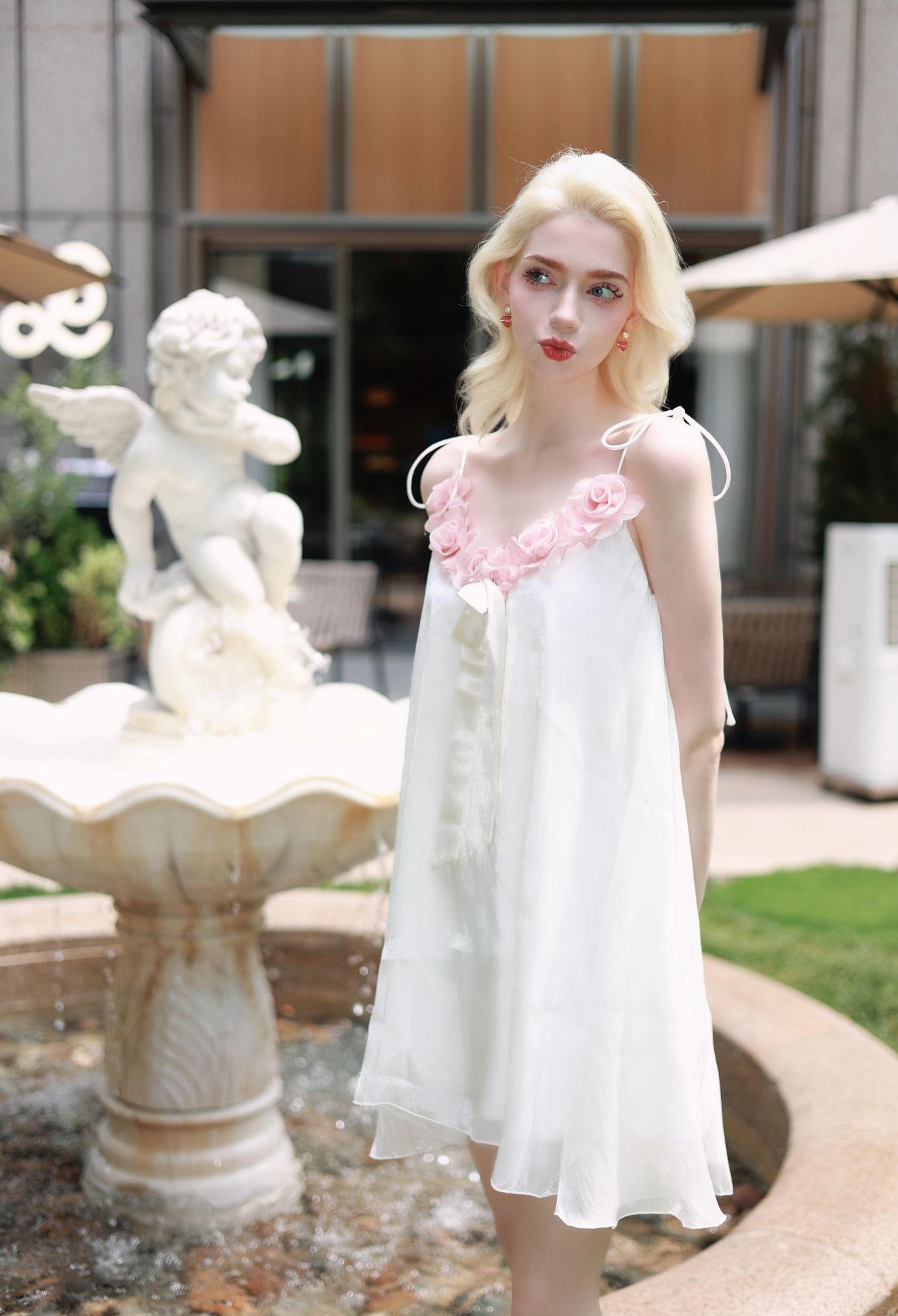 Luna. 2